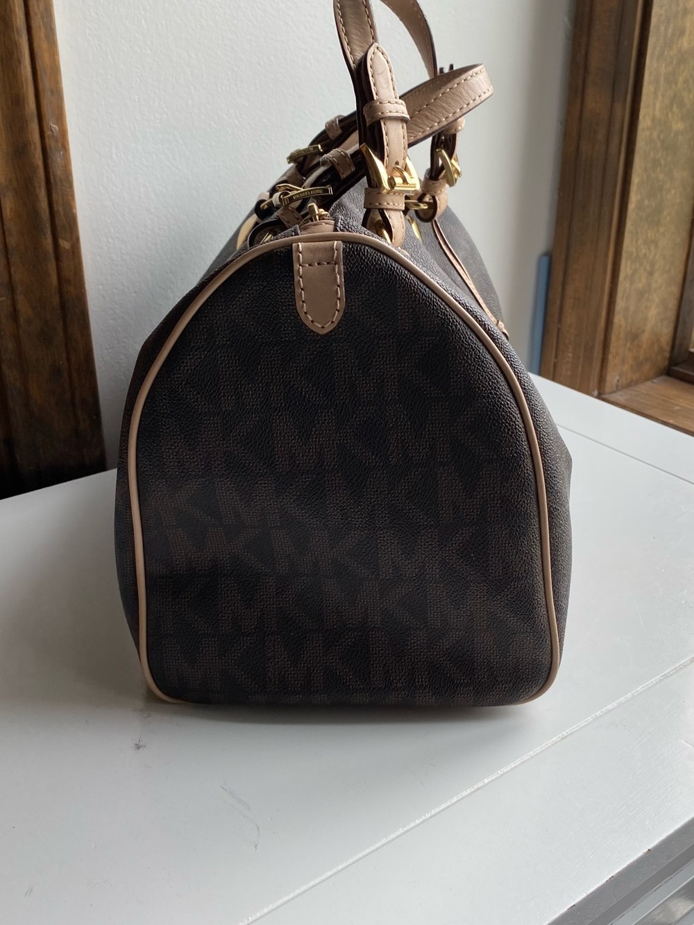 Michael Kors Grayson satchel bag in chocolate and cream leather - Picture 3 of 10